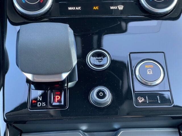 Червоний Ленд Ровер Range Rover Sport, об'ємом двигуна 3 л та пробігом 39 тис. км за 125000 $, фото 28 на Automoto.ua