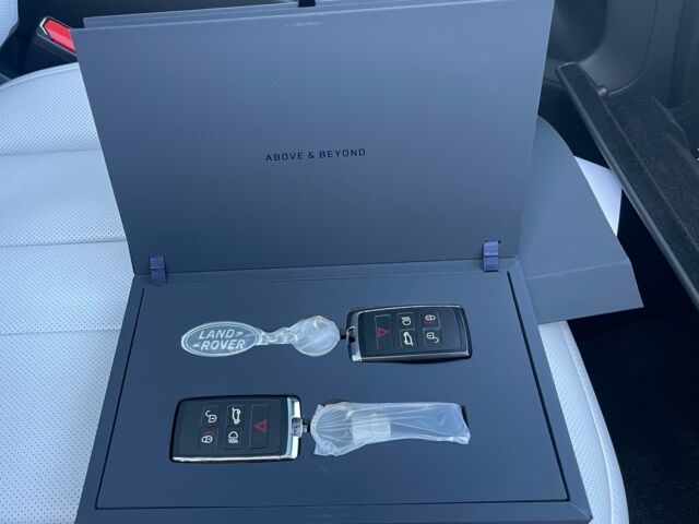 Червоний Ленд Ровер Range Rover Sport, об'ємом двигуна 3 л та пробігом 39 тис. км за 125000 $, фото 41 на Automoto.ua