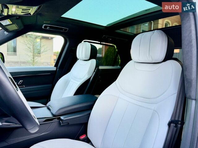 Червоний Ленд Ровер Range Rover Sport, об'ємом двигуна 3 л та пробігом 53 тис. км за 114000 $, фото 52 на Automoto.ua