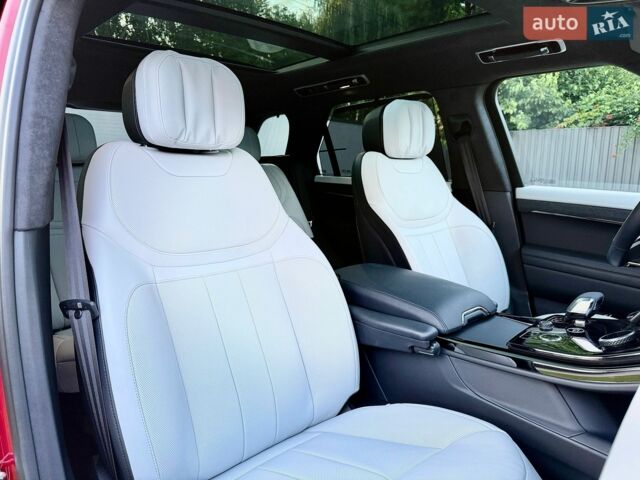 Червоний Ленд Ровер Range Rover Sport, об'ємом двигуна 3 л та пробігом 53 тис. км за 114000 $, фото 82 на Automoto.ua