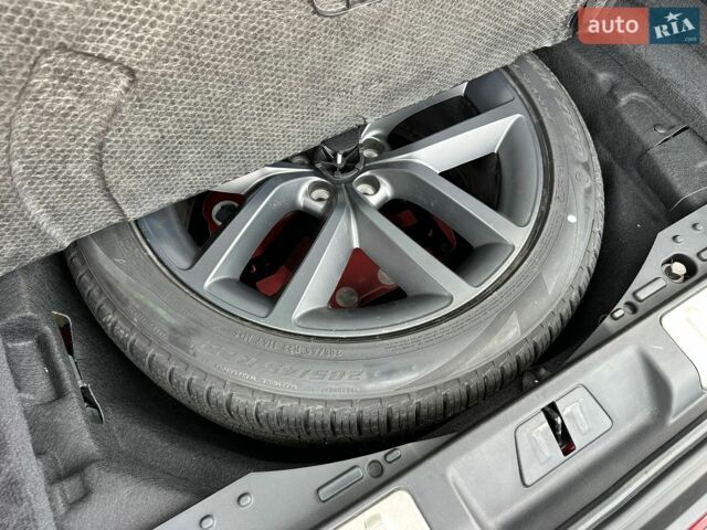 Червоний Ленд Ровер Range Rover Sport, об'ємом двигуна 3 л та пробігом 64 тис. км за 99500 $, фото 33 на Automoto.ua