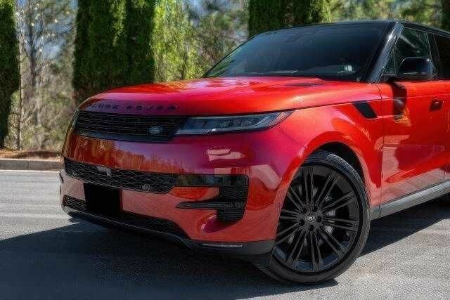 Червоний Ленд Ровер Range Rover Sport, об'ємом двигуна 3 л та пробігом 10 тис. км за 64800 $, фото 4 на Automoto.ua