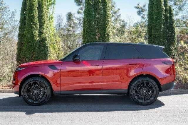 Червоний Ленд Ровер Range Rover Sport, об'ємом двигуна 3 л та пробігом 10 тис. км за 64800 $, фото 5 на Automoto.ua