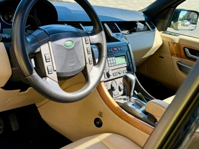 Ленд Ровер Range Rover Sport, об'ємом двигуна 4.4 л та пробігом 185 тис. км за 9900 $, фото 17 на Automoto.ua