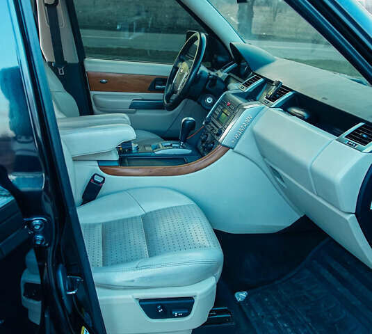 Ленд Ровер Range Rover Sport, об'ємом двигуна 4.2 л та пробігом 284 тис. км за 17700 $, фото 41 на Automoto.ua