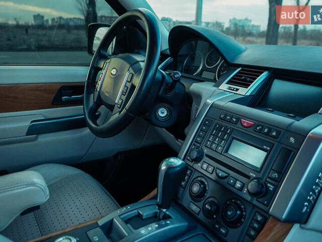 Ленд Ровер Range Rover Sport, об'ємом двигуна 4.2 л та пробігом 284 тис. км за 17700 $, фото 40 на Automoto.ua