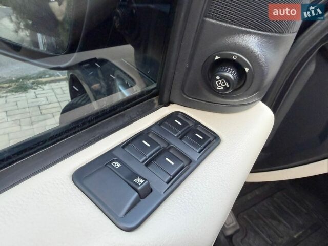 Ленд Ровер Range Rover Sport, об'ємом двигуна 4.2 л та пробігом 158 тис. км за 10500 $, фото 29 на Automoto.ua