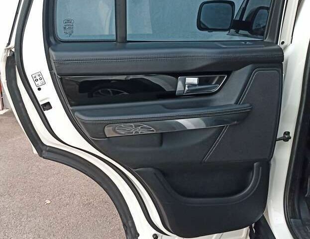 Ленд Ровер Range Rover Sport, об'ємом двигуна 5 л та пробігом 120 тис. км за 13500 $, фото 19 на Automoto.ua