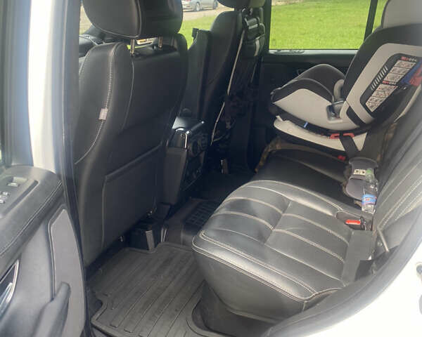 Ленд Ровер Рендж Ровер Спорт, объемом двигателя 0 л и пробегом 121 тыс. км за 13950 $, фото 6 на Automoto.ua