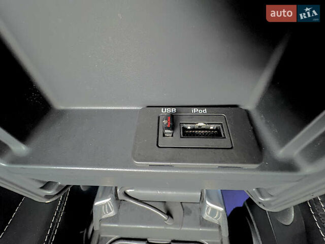 Ленд Ровер Рендж Ровер Спорт, объемом двигателя 5 л и пробегом 228 тыс. км за 13000 $, фото 29 на Automoto.ua