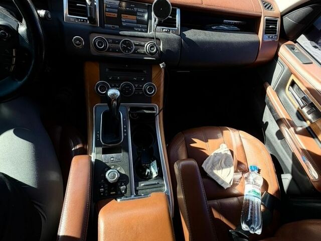 Ленд Ровер Range Rover Sport, об'ємом двигуна 5 л та пробігом 190 тис. км за 14700 $, фото 18 на Automoto.ua