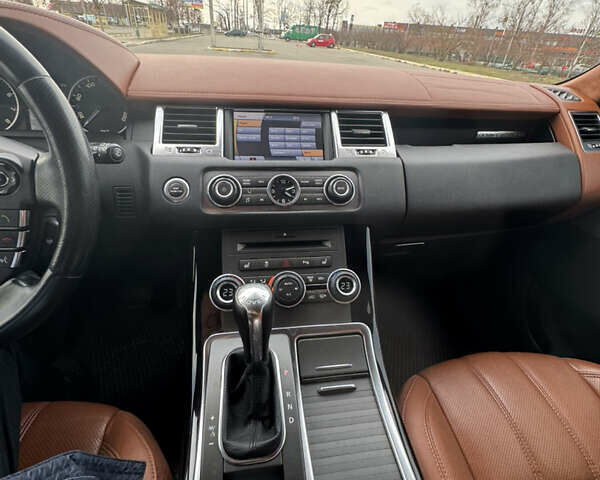 Ленд Ровер Рендж Ровер Спорт, объемом двигателя 5 л и пробегом 138 тыс. км за 15100 $, фото 11 на Automoto.ua