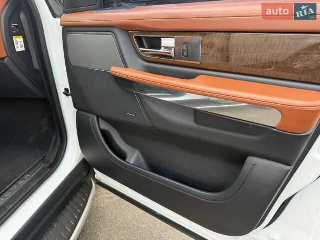 Ленд Ровер Range Rover Sport, об'ємом двигуна 5 л та пробігом 170 тис. км за 16000 $, фото 5 на Automoto.ua