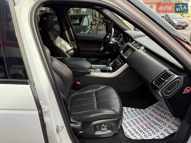 Ленд Ровер Рендж Ровер Спорт 2016 в Львове на Automoto.ua Ленд Ровер Рендж Ровер Спорт, объемом двигателя 3 л и пробегом 141 тыс. км за 35900 $, фото 46 на Automoto.ua