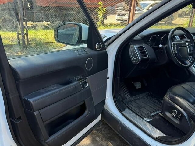 Ленд Ровер Range Rover Sport, об'ємом двигуна 3 л та пробігом 177 тис. км за 13000 $, фото 5 на Automoto.ua