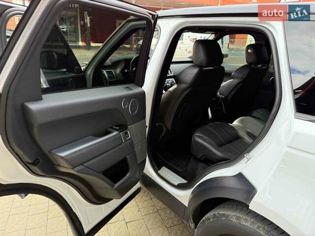 Ленд Ровер Рендж Ровер Спорт 2016 в Львове на Automoto.ua Ленд Ровер Рендж Ровер Спорт, объемом двигателя 3 л и пробегом 141 тыс. км за 35900 $, фото 35 на Automoto.ua