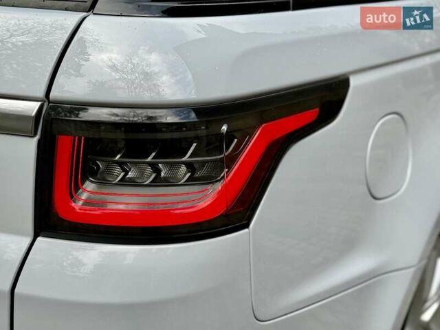 Ленд Ровер Range Rover Sport, об'ємом двигуна 2.99 л та пробігом 84 тис. км за 47100 $, фото 4 на Automoto.ua