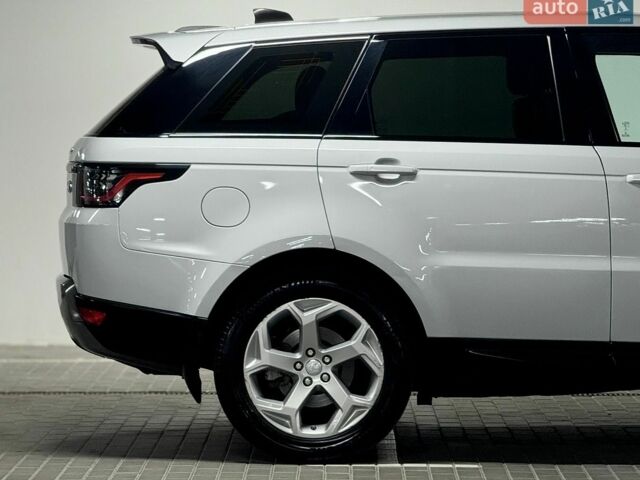 Ленд Ровер Range Rover Sport, об'ємом двигуна 2 л та пробігом 180 тис. км за 34900 $, фото 12 на Automoto.ua