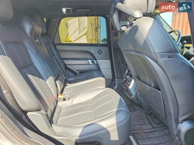 Ленд Ровер Range Rover Sport, об'ємом двигуна 2.99 л та пробігом 140 тис. км за 15000 $, фото 10 на Automoto.ua