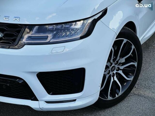 Ленд Ровер Range Rover Sport, об'ємом двигуна 3 л та пробігом 71 тис. км за 52999 $, фото 2 на Automoto.ua