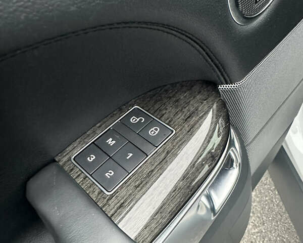 Ленд Ровер Рендж Ровер Спорт, объемом двигателя 3 л и пробегом 65 тыс. км за 66000 $, фото 11 на Automoto.ua