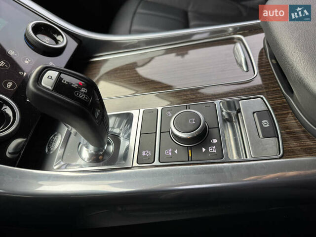 Ленд Ровер Рендж Ровер Спорт, объемом двигателя 3 л и пробегом 88 тыс. км за 53000 $, фото 32 на Automoto.ua