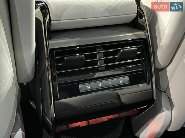 Ленд Ровер Range Rover Sport, об'ємом двигуна 3 л та пробігом 26 тис. км за 109000 $, фото 12 на Automoto.ua