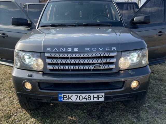 Сірий Ленд Ровер Range Rover Sport, об'ємом двигуна 2.7 л та пробігом 300 тис. км за 8500 $, фото 7 на Automoto.ua