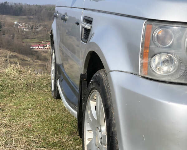 Сірий Ленд Ровер Range Rover Sport, об'ємом двигуна 2.72 л та пробігом 303 тис. км за 9999 $, фото 15 на Automoto.ua