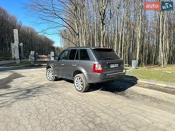 Сірий Ленд Ровер Range Rover Sport, об'ємом двигуна 2.72 л та пробігом 176 тис. км за 11356 $, фото 3 на Automoto.ua