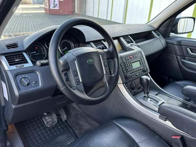 Серый Ленд Ровер Рендж Ровер Спорт, объемом двигателя 2.7 л и пробегом 318 тыс. км за 7000 $, фото 6 на Automoto.ua