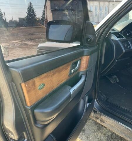 Сірий Ленд Ровер Range Rover Sport, об'ємом двигуна 2.72 л та пробігом 300 тис. км за 9000 $, фото 14 на Automoto.ua