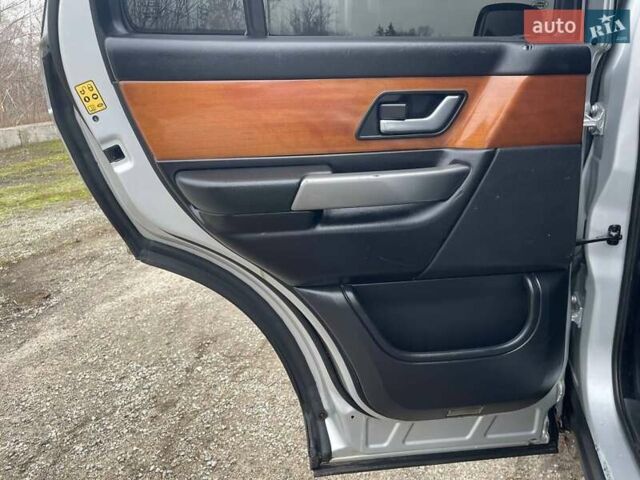 Серый Ленд Ровер Рендж Ровер Спорт, объемом двигателя 2.7 л и пробегом 250 тыс. км за 6200 $, фото 7 на Automoto.ua