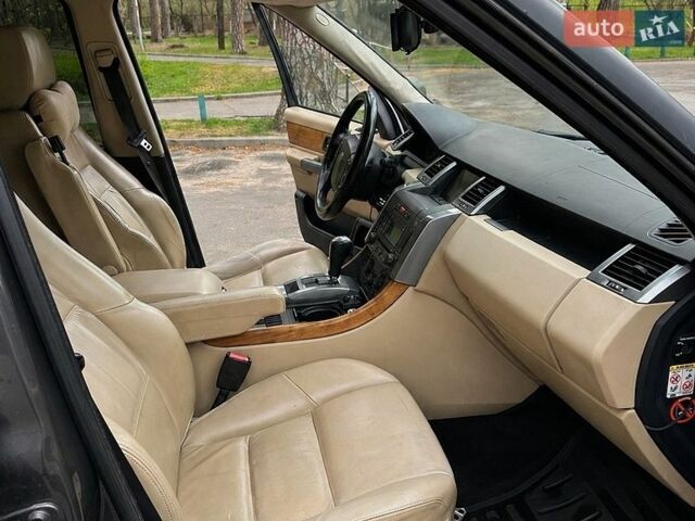 Сірий Ленд Ровер Range Rover Sport, об'ємом двигуна 2.72 л та пробігом 387 тис. км за 8000 $, фото 15 на Automoto.ua