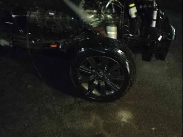 Сірий Ленд Ровер Range Rover Sport, об'ємом двигуна 2.7 л та пробігом 420 тис. км за 4000 $, фото 2 на Automoto.ua