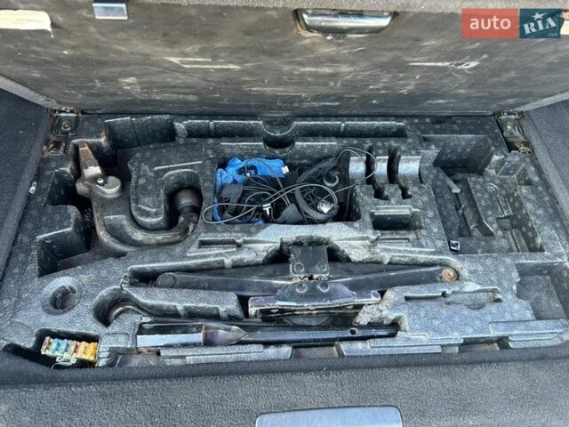 Сірий Ленд Ровер Range Rover Sport, об'ємом двигуна 2.7 л та пробігом 333 тис. км за 9200 $, фото 24 на Automoto.ua