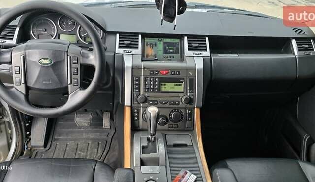 Серый Ленд Ровер Рендж Ровер Спорт, объемом двигателя 2.7 л и пробегом 250 тыс. км за 6200 $, фото 18 на Automoto.ua