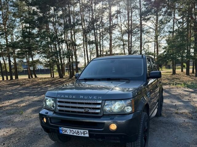 Сірий Ленд Ровер Range Rover Sport, об'ємом двигуна 2.72 л та пробігом 300 тис. км за 8000 $, фото 1 на Automoto.ua