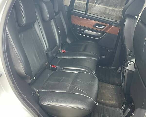 Серый Ленд Ровер Рендж Ровер Спорт, объемом двигателя 2.7 л и пробегом 250 тыс. км за 6200 $, фото 11 на Automoto.ua