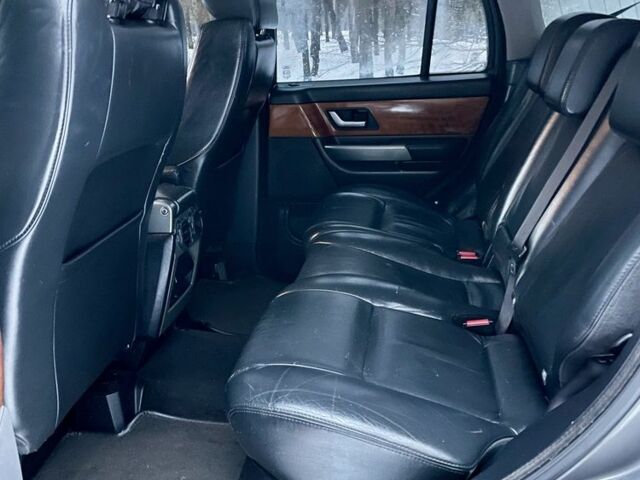 Сірий Ленд Ровер Range Rover Sport, об'ємом двигуна 2.7 л та пробігом 300 тис. км за 8800 $, фото 9 на Automoto.ua