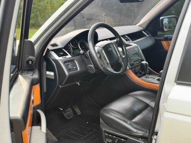 Сірий Ленд Ровер Range Rover Sport, об'ємом двигуна 4.2 л та пробігом 150 тис. км за 7537 $, фото 6 на Automoto.ua