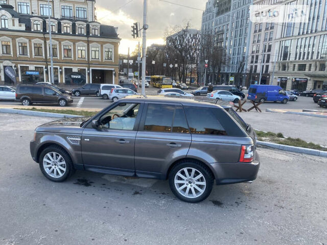 Сірий Ленд Ровер Range Rover Sport, об'ємом двигуна 2.7 л та пробігом 240 тис. км за 9900 $, фото 8 на Automoto.ua