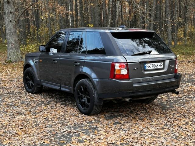 Ленд Ровер Рендж Ровер Спорт 2006 в Житомире на Automoto.ua Серый Ленд Ровер Рендж Ровер Спорт, объемом двигателя 2.7 л и пробегом 425 тыс. км за 7300 $, фото 2 на Automoto.ua