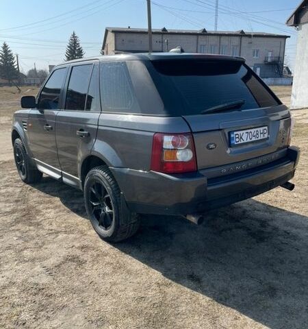 Сірий Ленд Ровер Range Rover Sport, об'ємом двигуна 2.72 л та пробігом 300 тис. км за 9000 $, фото 4 на Automoto.ua