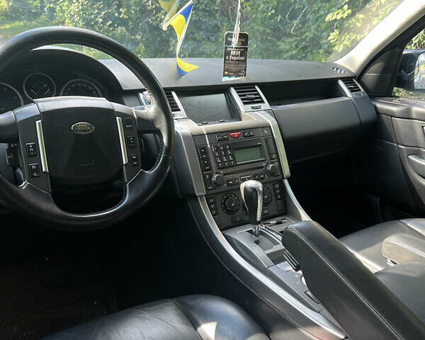 Сірий Ленд Ровер Range Rover Sport, об'ємом двигуна 2.72 л та пробігом 360 тис. км за 9800 $, фото 10 на Automoto.ua