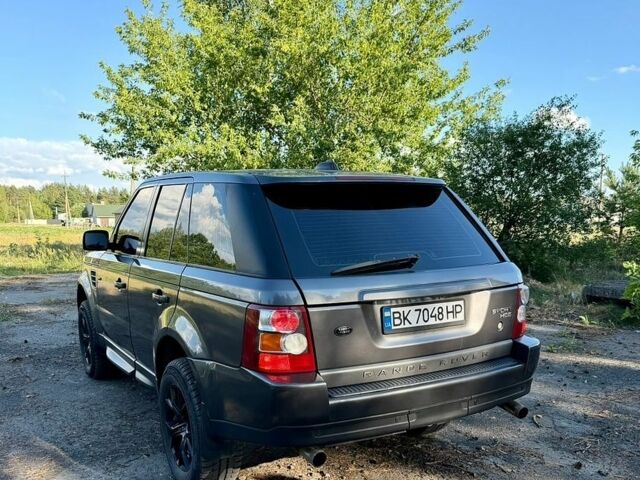 Сірий Ленд Ровер Range Rover Sport, об'ємом двигуна 2.72 л та пробігом 300 тис. км за 8000 $, фото 3 на Automoto.ua