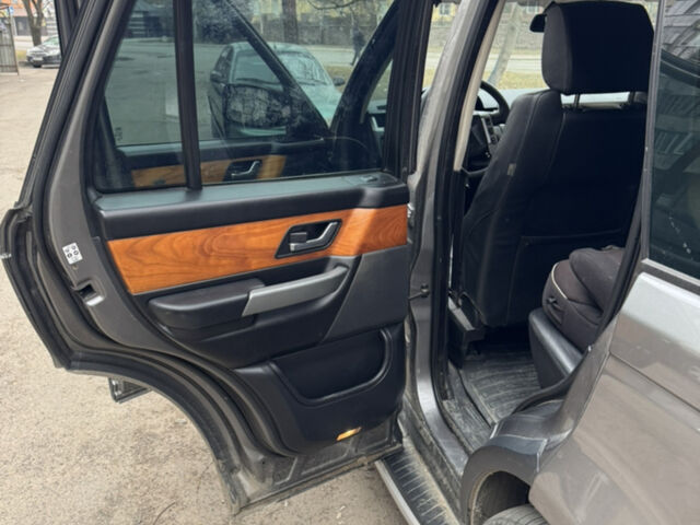Сірий Ленд Ровер Range Rover Sport, об'ємом двигуна 2.72 л та пробігом 338 тис. км за 9500 $, фото 10 на Automoto.ua