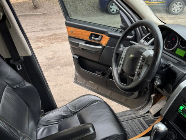 Сірий Ленд Ровер Range Rover Sport, об'ємом двигуна 2.72 л та пробігом 338 тис. км за 9500 $, фото 9 на Automoto.ua