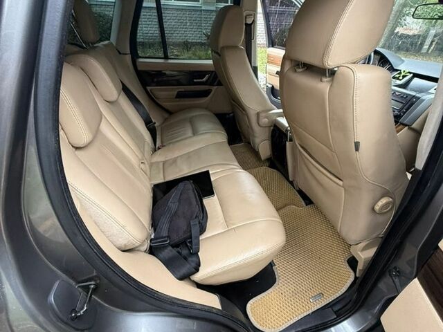 Сірий Ленд Ровер Range Rover Sport, об'ємом двигуна 3.6 л та пробігом 333 тис. км за 12800 $, фото 10 на Automoto.ua