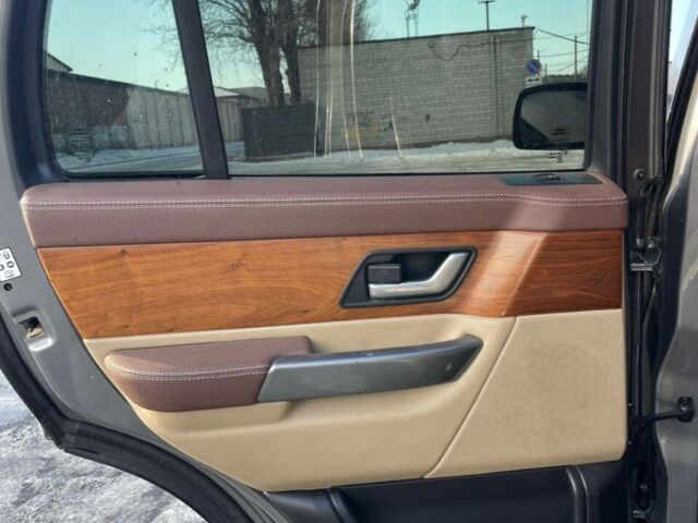Сірий Ленд Ровер Range Rover Sport, об'ємом двигуна 3.63 л та пробігом 280 тис. км за 14000 $, фото 11 на Automoto.ua